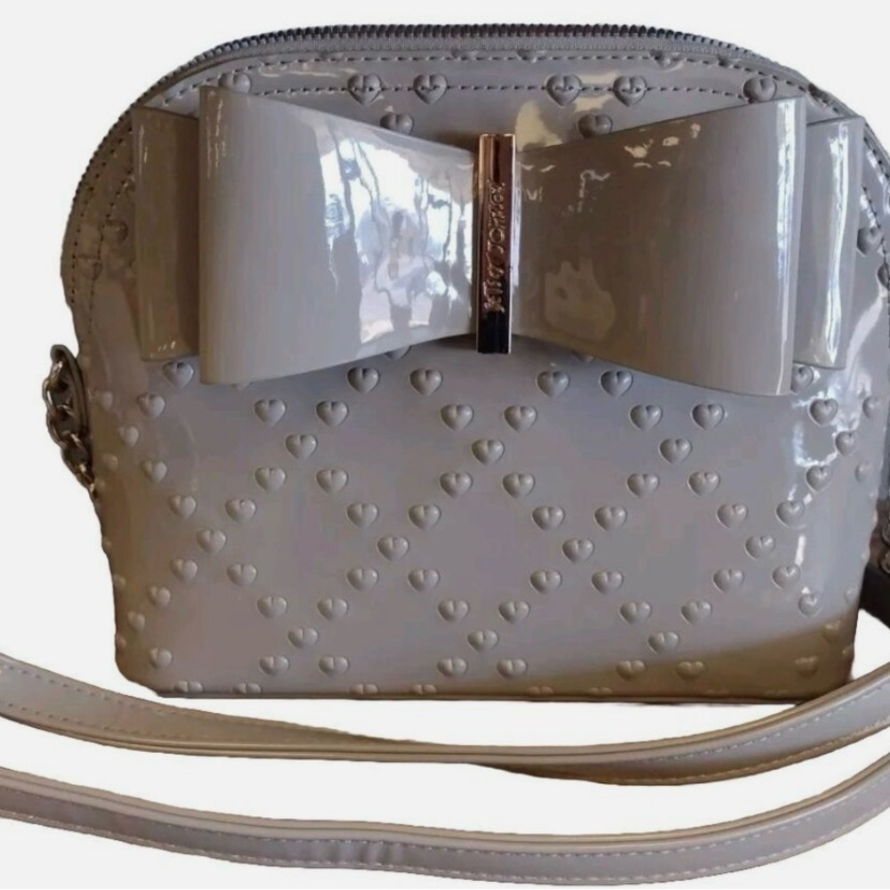 Betsey Johnson gray
 Crossbody